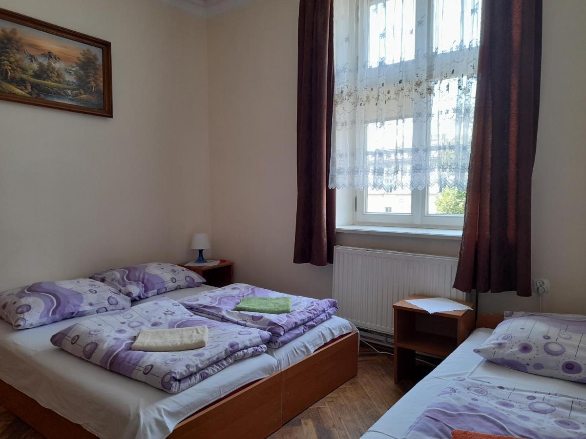 Krakow Hostel Экстерьер фото