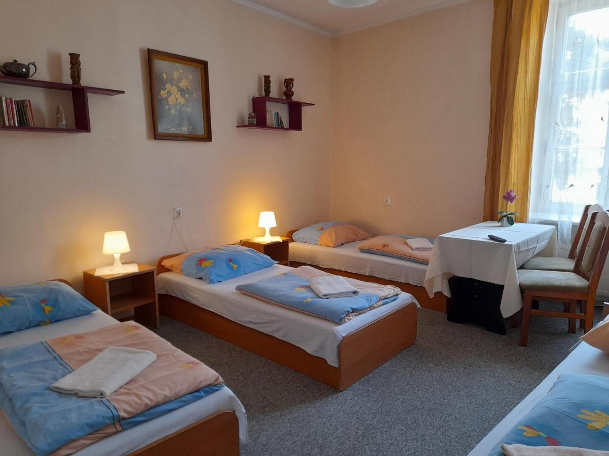 Krakow Hostel Экстерьер фото