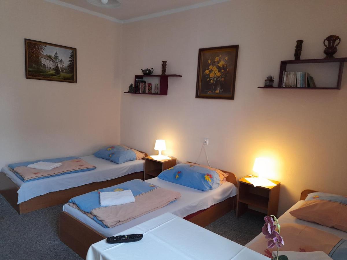 Krakow Hostel Экстерьер фото